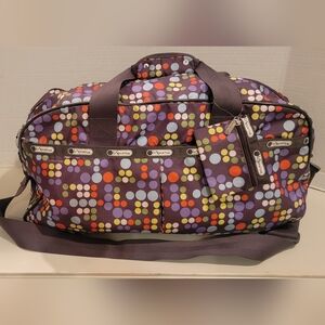 LESPORTSAC LARGE CARRY-ON GYM BAG TOTE BAG